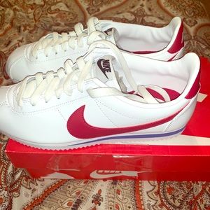 Women’s Nike Cortez Classic Sz 8.5